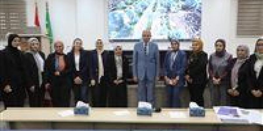 بالبلدي: محافظ
      المنيا:
      التكنولوجيا
      ركيزة
      أساسية
      لتطوير
      الخدمات
      الحكومية
