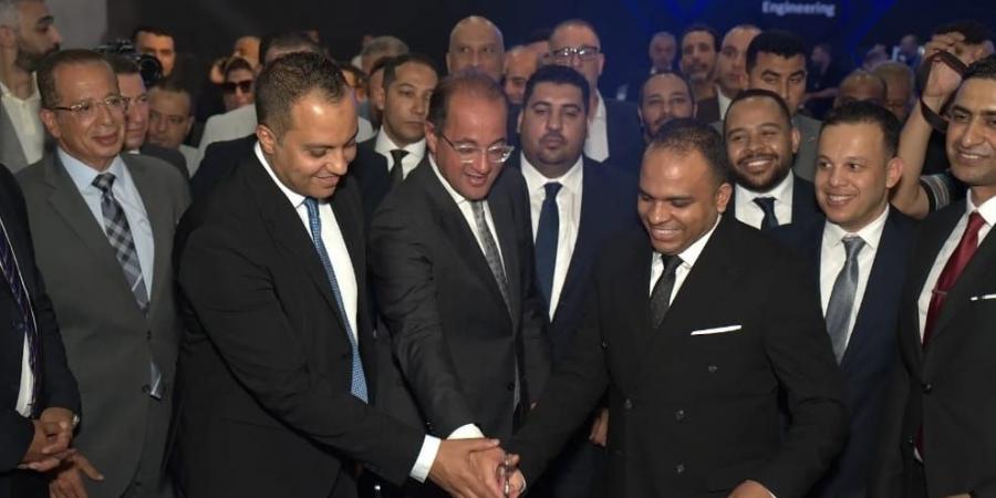بالبلدي : باستثمارات
      50
      مليون
      دولار..
      «سيمبلكس»
      المصرية
      الناشئة
      تفتتح
      مصنعها
      الجديد
      لتصنيع
      ماكينات
      التحكم
      الرقمي
      CNC
      بالعاشر
      من
      رمضان..
      ووضع
      حجر
      أساس
      المصنع
      الثالث