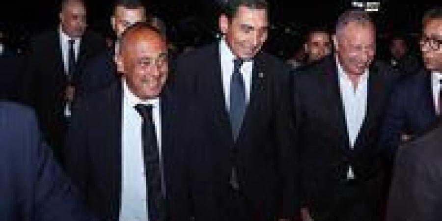 بالبلدي: شبانة:
      الأهلي
      يقترب
      من
      افتتاح
      فرعه
      السادس
      في
      الصعيد