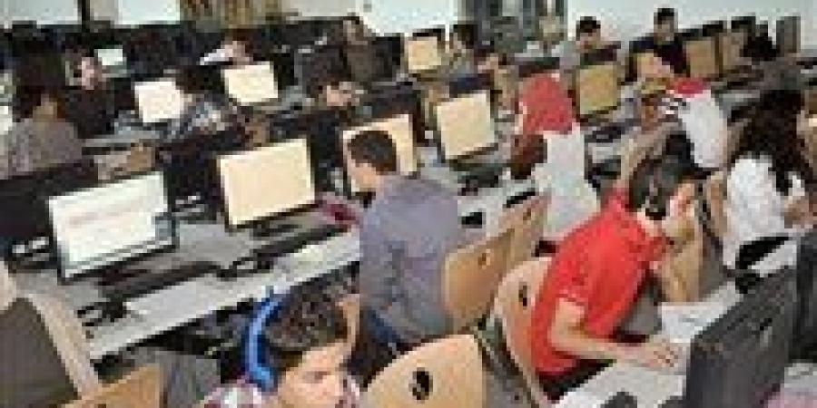 بالبلدي : التعليم
      العالي:
      72
      ألف
      طالب
      سجلوا
      لاختبارات
      القدرات..
      والتسجيل
      مستمر
      حتى
      6
      أغسطس