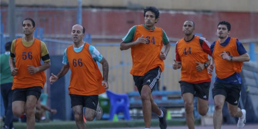 بالبلدي : اتحاد
      الكرة
      يُعلن
      نجاح
      24
      حكم
      ساحة
      في
      اختبارات
      كوبر
      استعدادًا
      للموسم
      الجديد