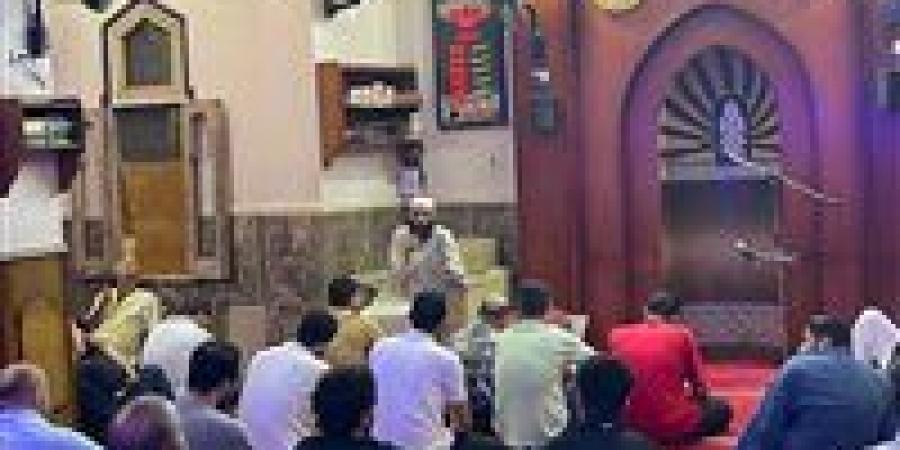 بالبلدي: أوقاف
      دمياط
      تكثف
      الأنشطة
      الدعوية
      والقرآنية
      بالمساجد..رسالة
      متجددة
      لترسيخ
      القيم
      وتصحيح
      المفاهيم