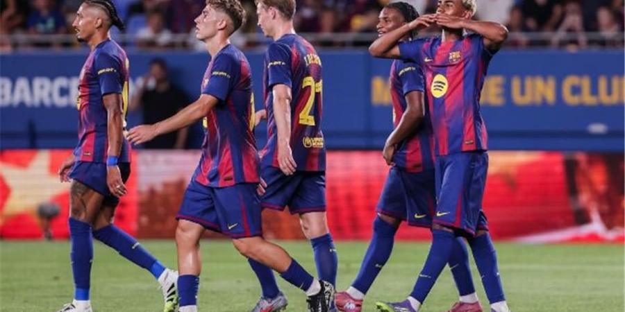 بالبلدي : نجم
      برشلونة
      ينضم
      إلى
      معسكر
      إنجلترا..
      وغموض
      بشأن
      حالته