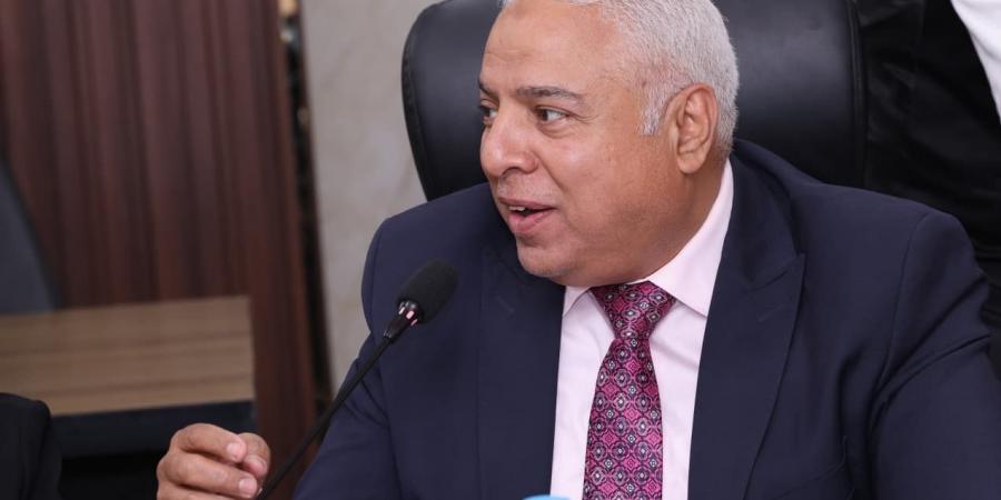 بالبلدي : علاء
      نصر
      الدين:
      زيادة
      مخصصات
      «رد
      الأعباء
      التصديرية»
      إلى
      48
      مليار
      جنيه
      تدعم
      توسع
      صادرات
      صناعة
      الأثاث
      والأخشاب