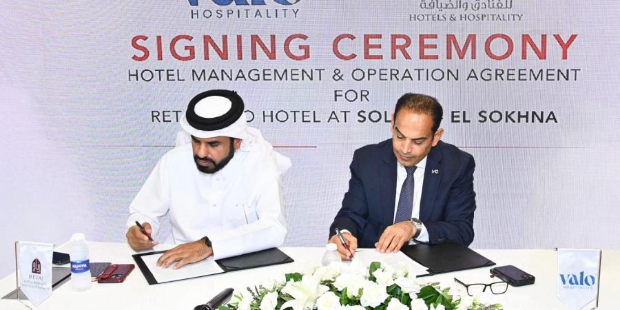 بالبلدي : شركة
      «
      VALO
      Hospitality»
      تتعاقد
      مع
      «رتاج
      القطرية»
      لإدارة
      فندق
      «RETAJ
      VALO»
      بمشروع
      «Solara»