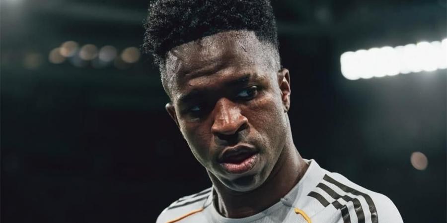بالبلدي : اجتماع
      حاسم
      بين
      ريال
      مدريد
      وفينيسيوس
      جونيور
      لتحديد
      مصيره