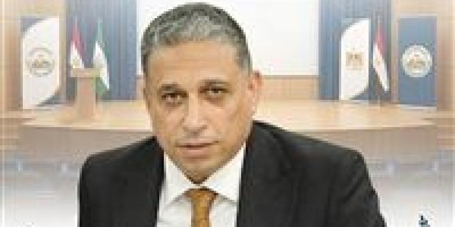 بالبلدي : بحضور
      المحافظ..
      وكيل
      تعليم
      الجيزة
      يكرم
      أوائل
      الثانوية
      العامة
      غدًا