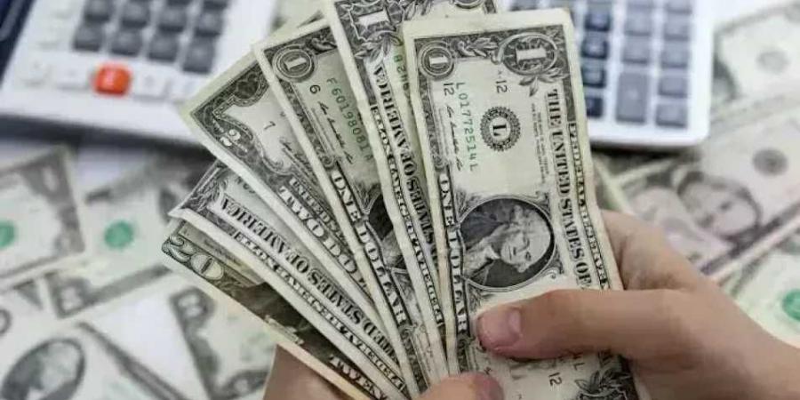 سعر
      الدولار
      اليوم..
      آخر
      تحديث
      للعملة
      الأمريكية
      مقابل
      الجنيه
      في
      البنوك