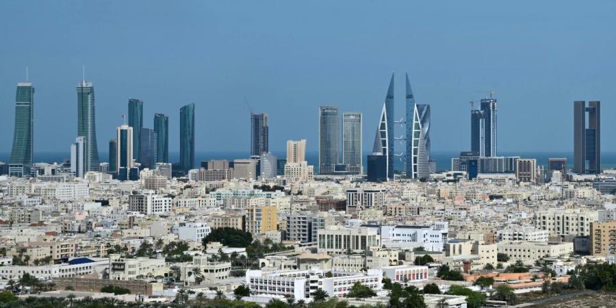 بالبلدي: البحرين.. حبس وإبعاد نهائي لمتهم من جنسية عربية بسبب مقاطع مُخلة بالآداب