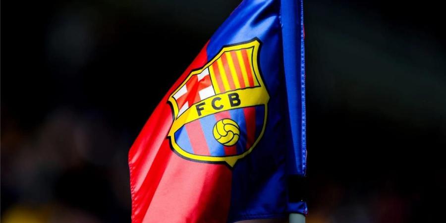 بالبلدي : برشلونة
      يتوصل
      إلى
      اتفاق
      بشأن
      بيع
      لاعبه