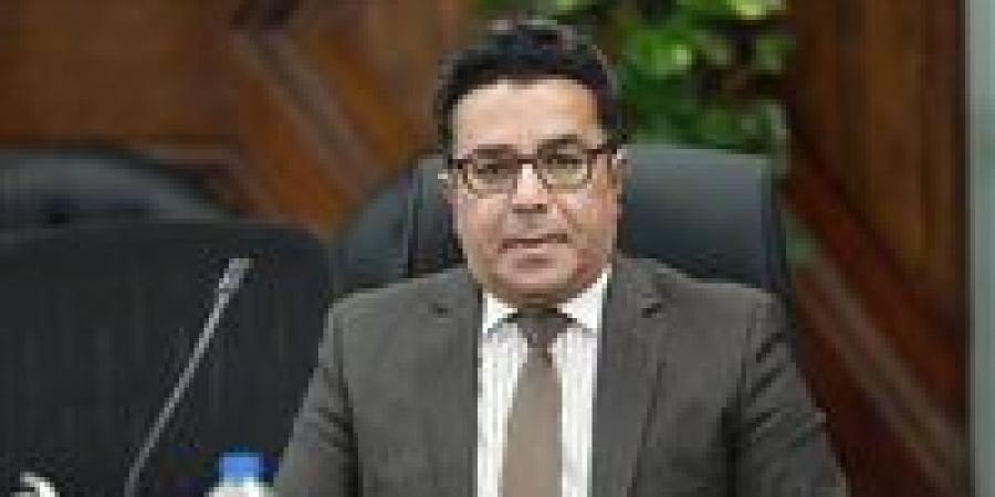 بالبلدي: «استحقاق
      دستوري»..
      النائب
      باسل
      عادل
      يكشف
      عن
      أهمية
      إنشاء
      مفوضية
      مستقلة
      لـ«مكافحة
      التمييز»