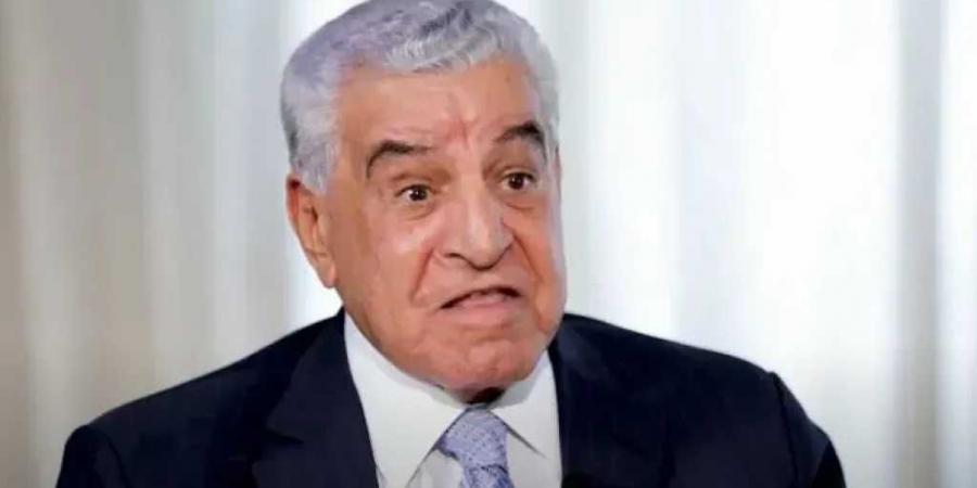 زاهي
      حواس
      يحذر
      من
      صفحات
      مزيفة
      تستغل
      اسمه
      لبيع
      الآثار..
      ويكشف
      حقيقة
      «ابنته»
