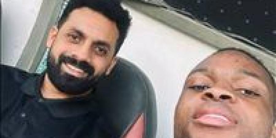 بالبلدي: شيكو
      بانزا
      يبلغ
      الزمالك
      بعودته
      للقاهرة
      اليوم
      السبت