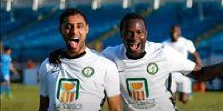 بالبلدي: أحمد
      ياسر
      ريان:
      الزمالك
      أسم
      كبير
      وقادر
      على
      المنافسة
      حتى
      اللحظات
      الأخيرة