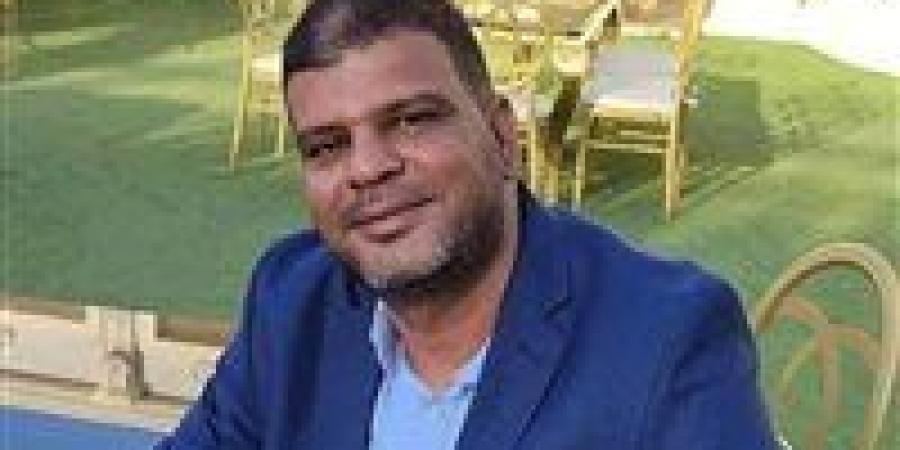 بالبلدي: «مات
      قهرًا
      وترك
      وراءه
      معركة
      قضائية»..
      حكاية
      رحيل
      معلم
      بحلوان
      بعد
      21
      عامًا
      من
      الخدمة