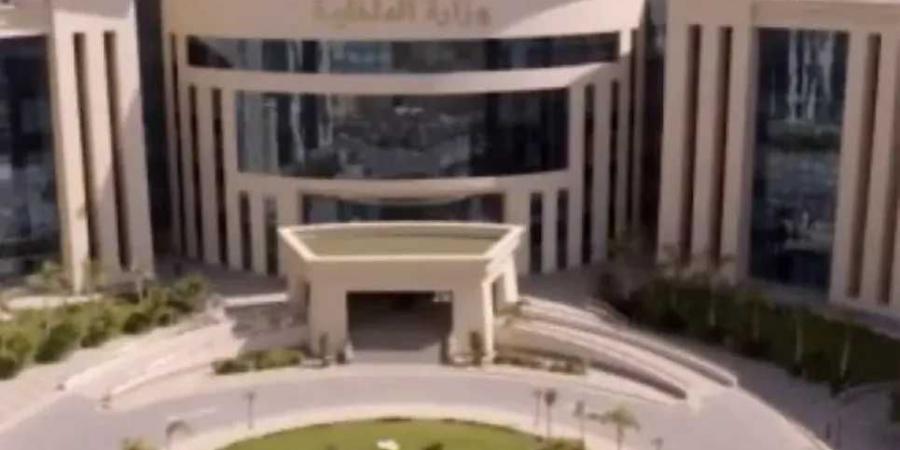 غسل
      75
      مليون
      جنيه..
      ضبط
      متهم
      بإخفاء
      حصيلة
      نشاط
      غير
      مشروع
      في
      العقارات
      والشركات
      والسيارات