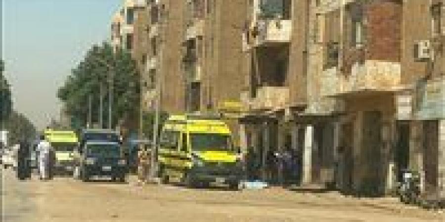 بالبلدي: علاقة
      غير
      شرعية
      وفيديوهات..
      اعترافات
      مثيرة
      للمتهم
      بقتل
      زوجته
      وشابين
      في
      مساكن
      الشوش
      بسوهاج